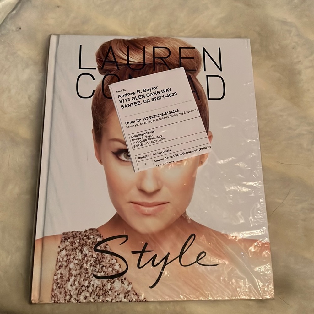 Lauren Conrad Style Coffee Table Book